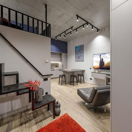 Ivis House Modern Apartment In Vilnius Old Town With Balcony Dış mekan fotoğraf