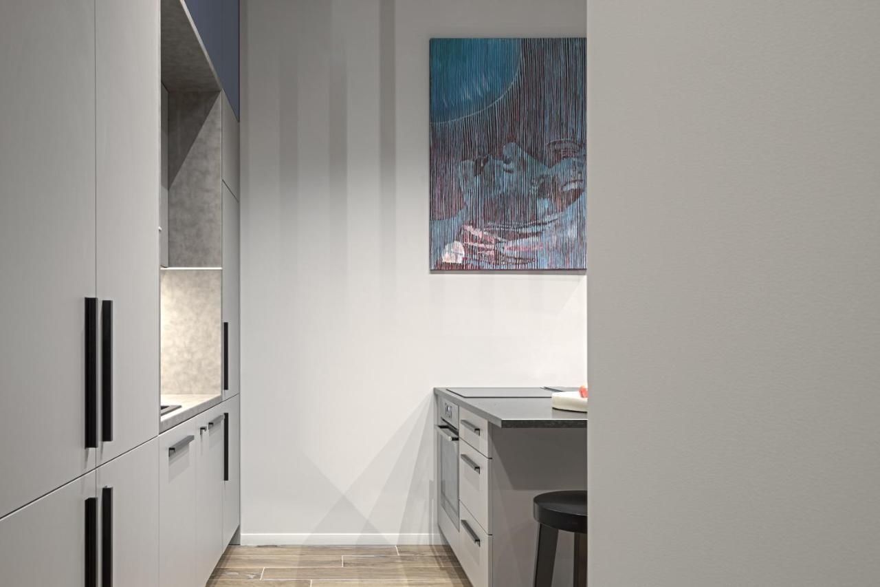 Ivis House Modern Apartment In Vilnius Old Town With Balcony Dış mekan fotoğraf