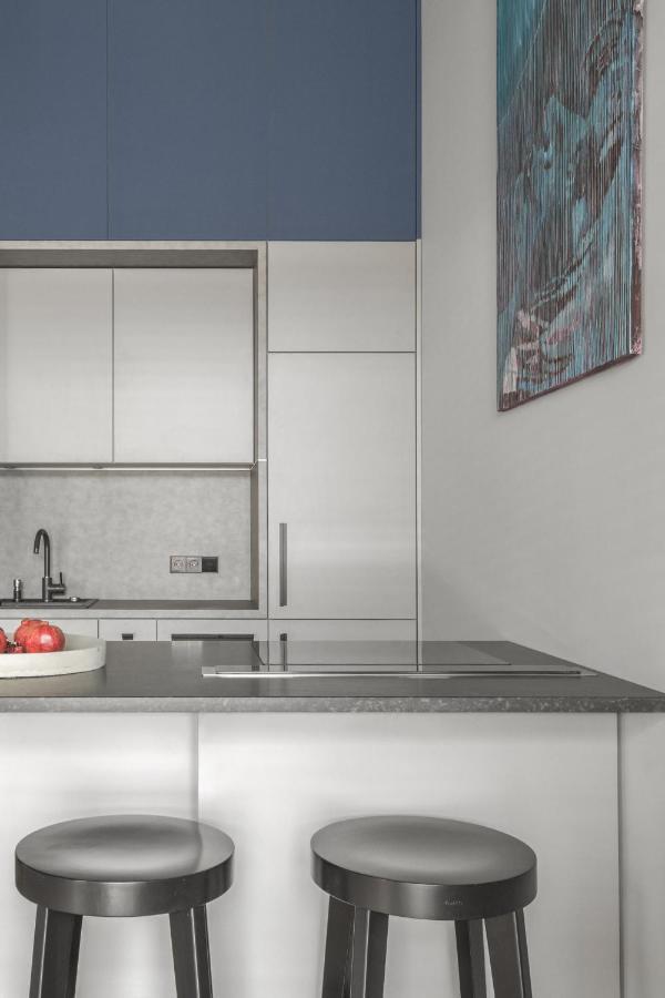 Ivis House Modern Apartment In Vilnius Old Town With Balcony Dış mekan fotoğraf
