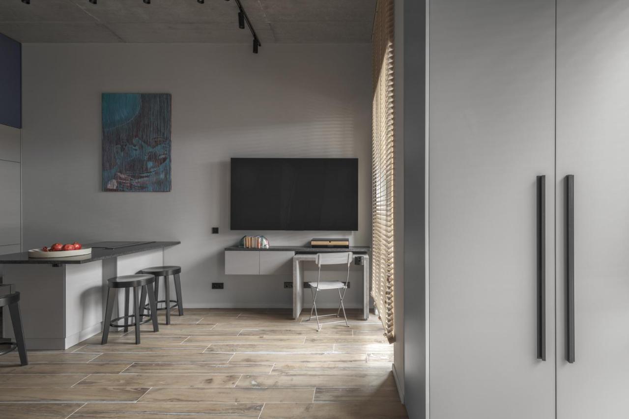 Ivis House Modern Apartment In Vilnius Old Town With Balcony Dış mekan fotoğraf