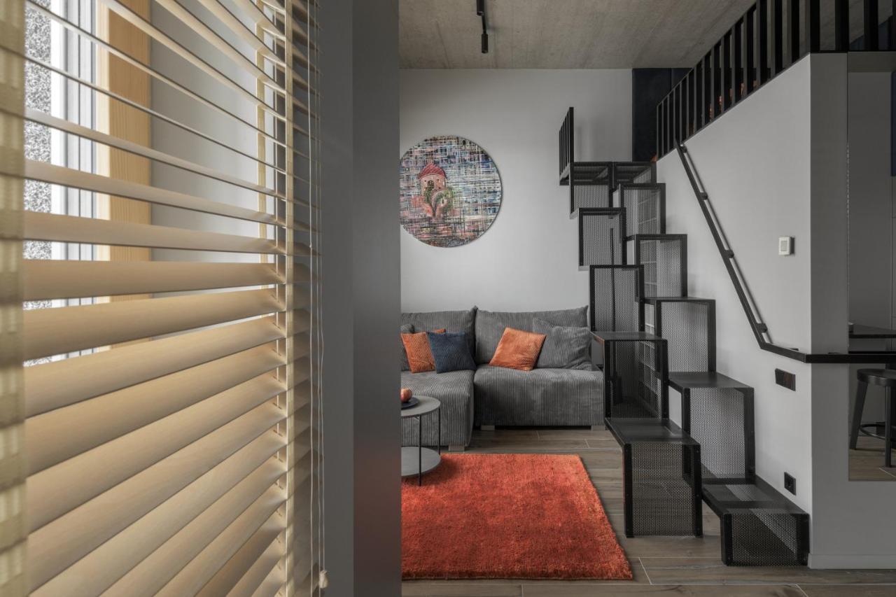 Ivis House Modern Apartment In Vilnius Old Town With Balcony Dış mekan fotoğraf