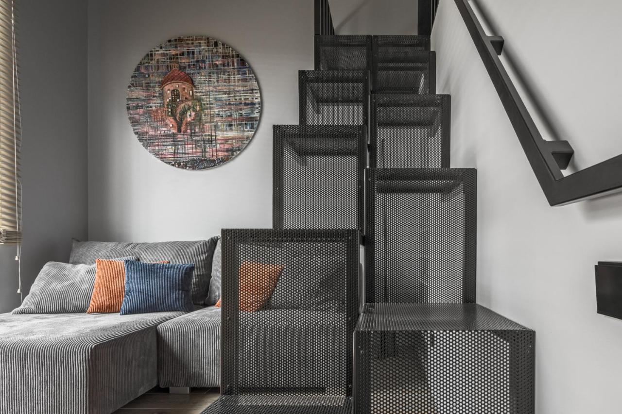 Ivis House Modern Apartment In Vilnius Old Town With Balcony Dış mekan fotoğraf