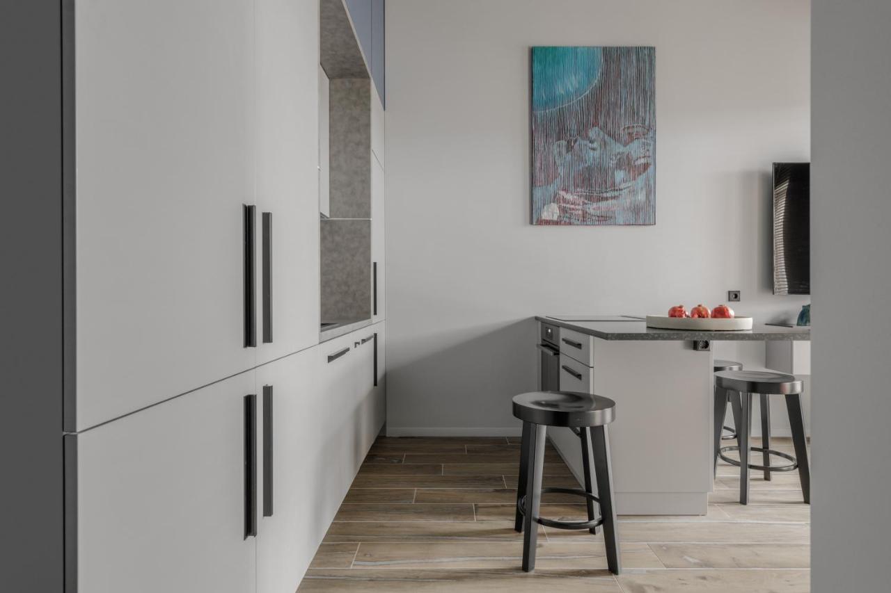 Ivis House Modern Apartment In Vilnius Old Town With Balcony Dış mekan fotoğraf